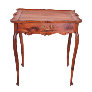 Writing table
