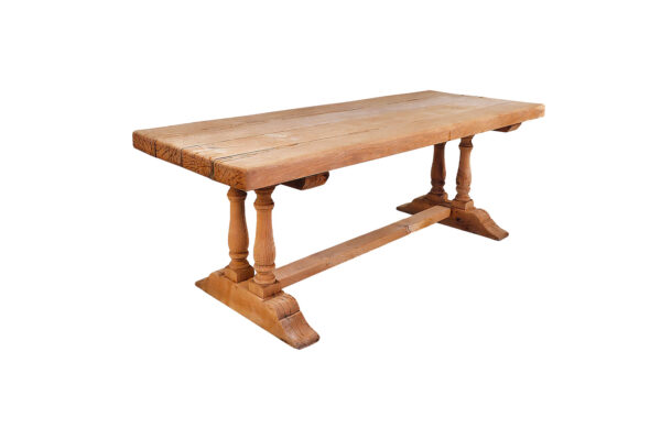 4-leg oak cloister table