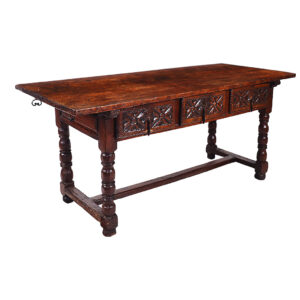 Carved wood hunting table, 3 drawers in the belt,  17th century