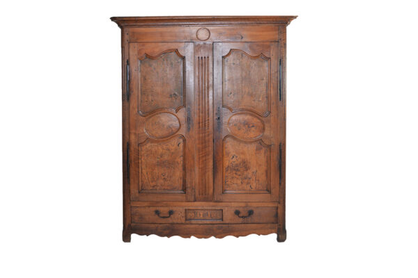 Cabinet dated 1814