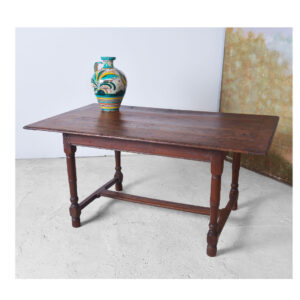 18th century Rustic oak TABLE